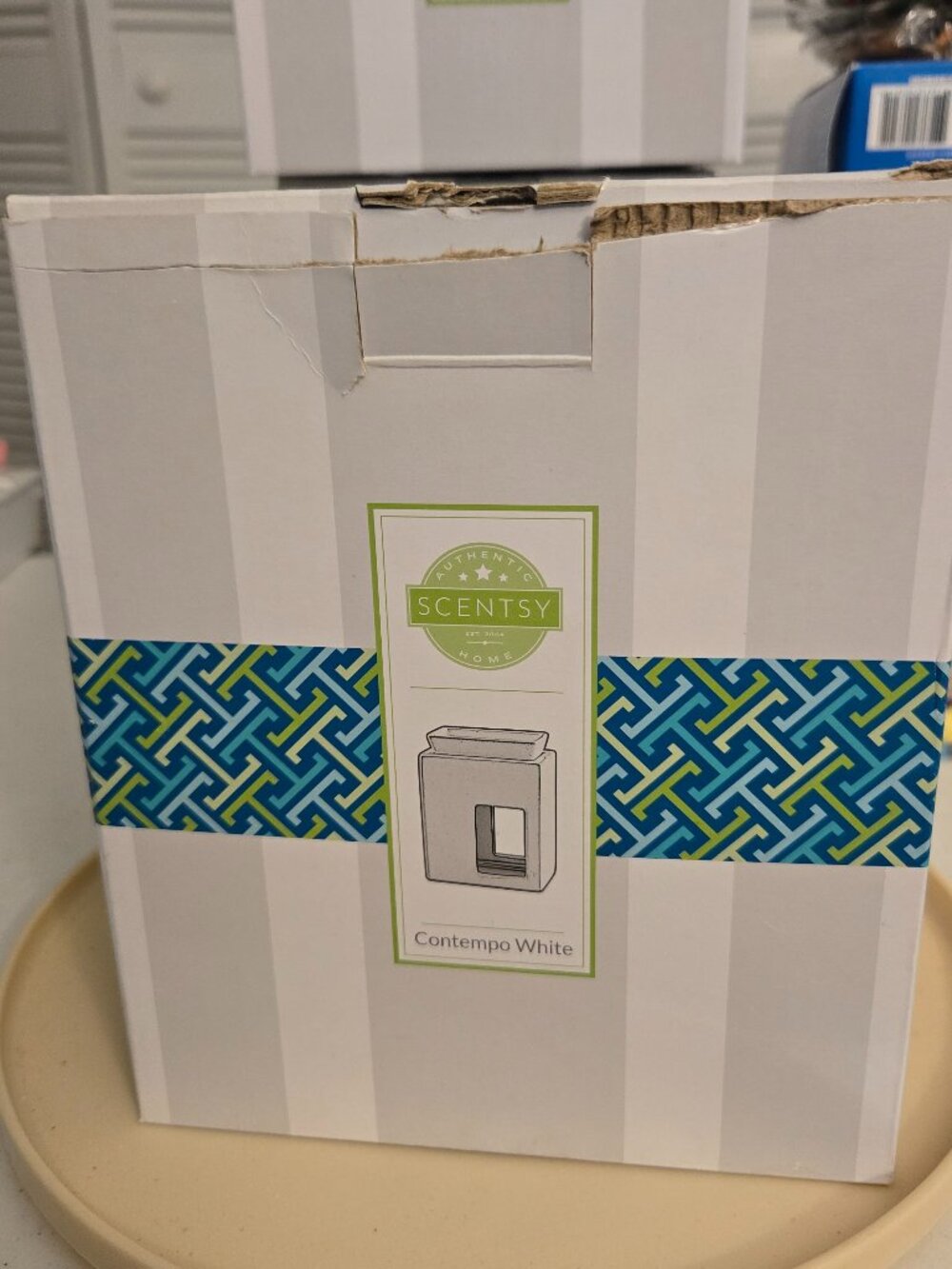 Scentsy Warmer Contempo White ~ Pre-owned ~ Excellent Condition
